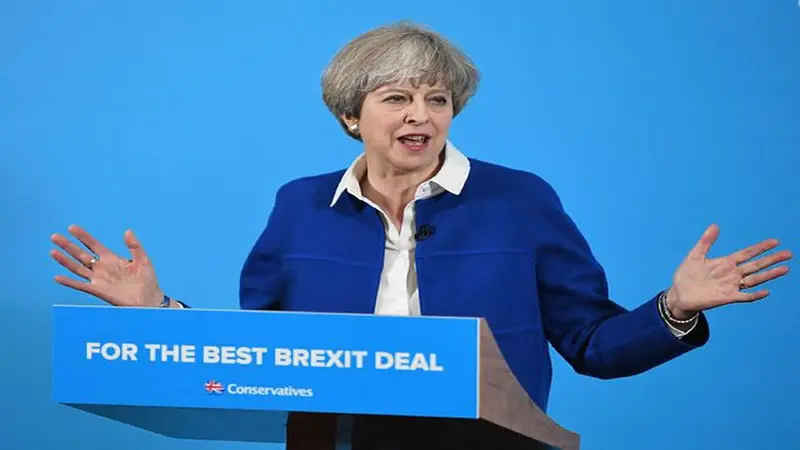 “Ella es una mentirosa”canción contra Theresa May previo a elecciones en Reino Unido