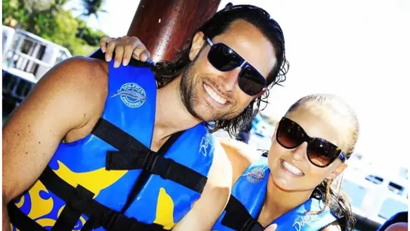 Beso de Sebastián Rulli y Angelique Boyer encienden las redes sociales