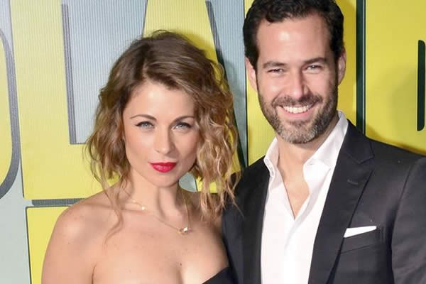 Ludwika Paleta y Emiliano Salinas se convirtieron en papás