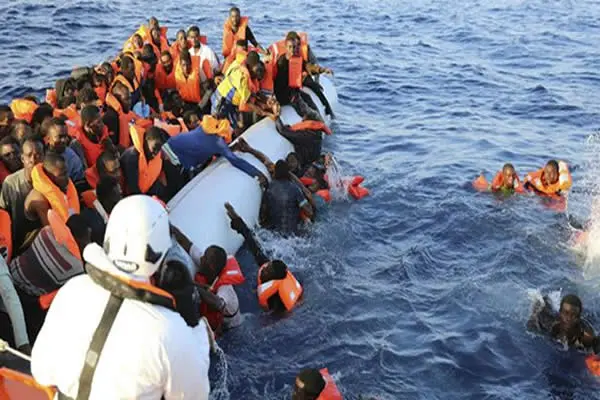 Naufragio deja 31 inmigrantes muertos en el mediterráneo