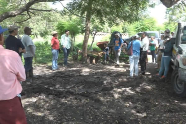 MEFFCA realiza visita a pequeños productores de marango en  León para intercambio de  experiencia