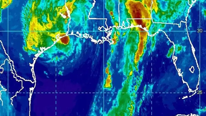 Tormenta tropical Cindy azota Texas y Luisiana