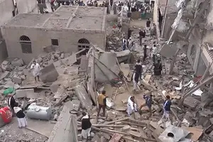 Mueren tres niños y su abuela tras un bombardeo en Yemen