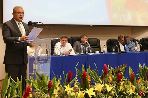 Gobierno presenta plan nacional de producción 2017-2018