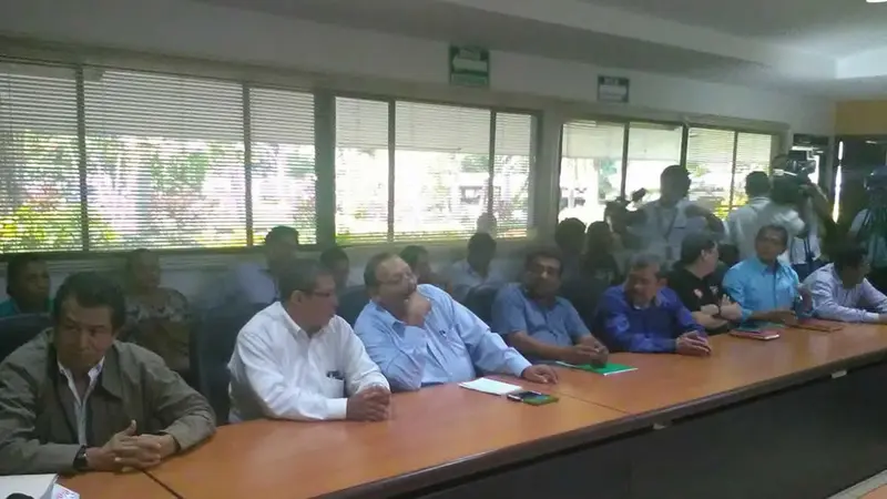 8.25 % es el incremento de reajuste salarial del tripartito