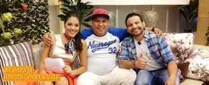 JR visita la Revista "Viva La Vida"