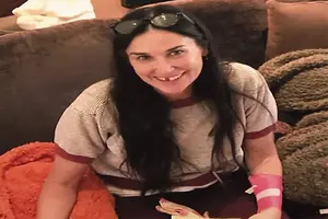 Demi Moore pierde los dientes a causa del estrés