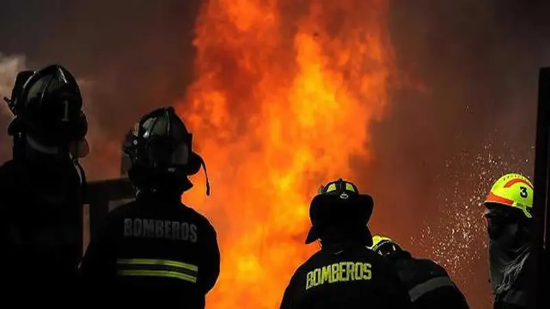 Al menos 34 muertos por incendio ocasionado en Filipinas