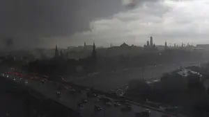 La peor tormenta en medio siglo golpea Moscú