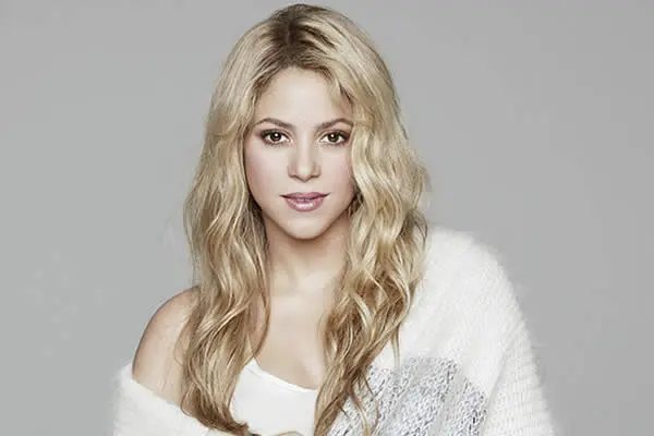 Shakira dedica canciones a sus parejas
