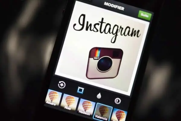 Instagram bloqueará comentarios ofensivos