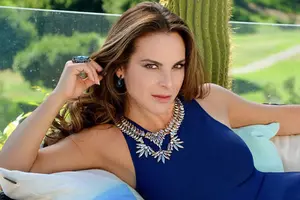 Kate del Castillo  se toma unas merecidas vacaciones