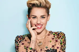 Miley Cyrus presume su nuevo tatuaje en Instagram