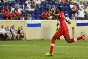 Canadá venció 4-2 a Guayana Francesa en partido inaugural