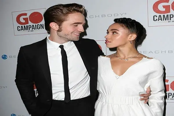 Se nos casa Robert Pattinson con FKA Twings