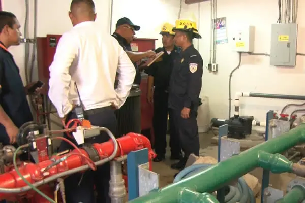 Bomberos inspeccionan instalaciones del Hotel HEX
