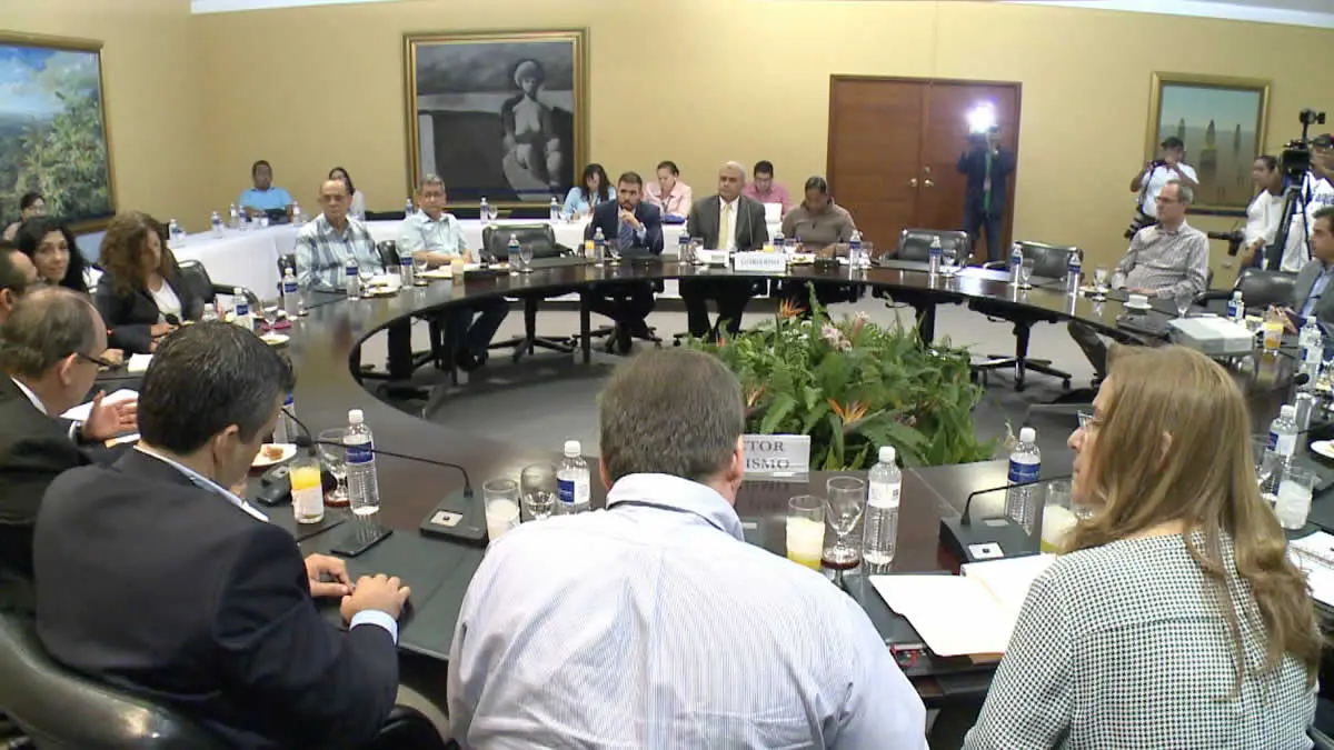 Gabinete de Producción sostuvo encuentro con el sector turismo