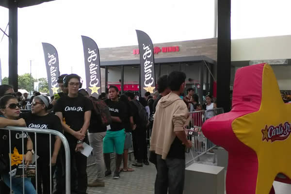 Cadena de Hamburguesas Carl´s Jr inicia operaciones