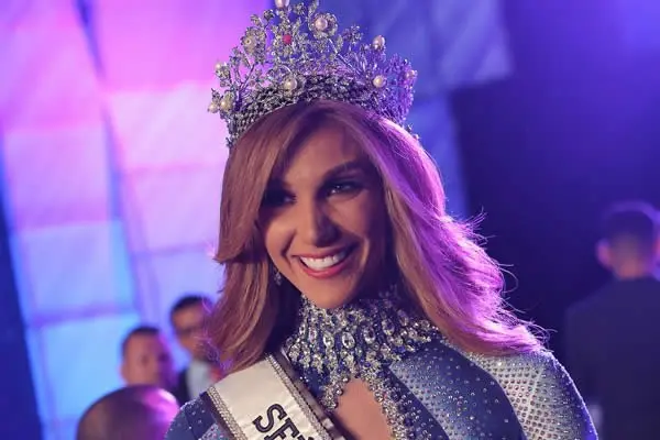 Laura Sanctis es acusada de comprar la corona de Miss Panamá