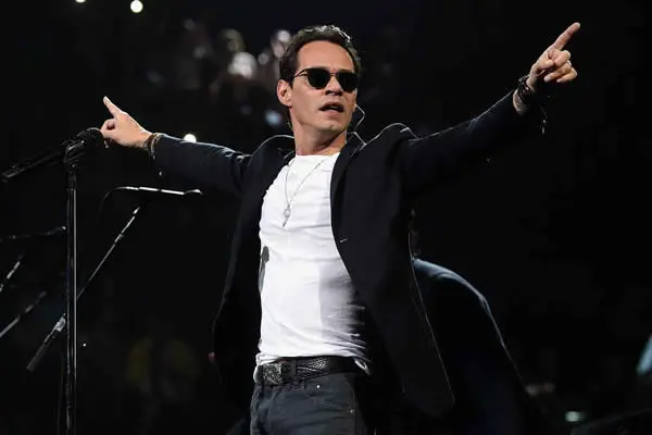 Así supera Marc Anthony la muerte de su madre