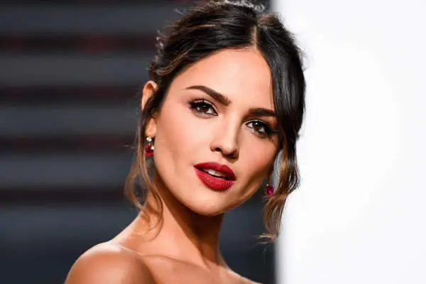 Eiza González es fuertemente criticada en Instagram