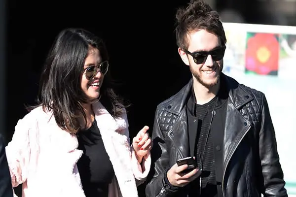 Zeed confiesa vivir terrible noviazgo con Selena Gómez