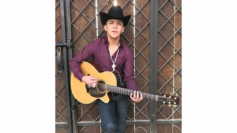 Christian Nodal lanza versión ranchera de “Yo no sé mañana”