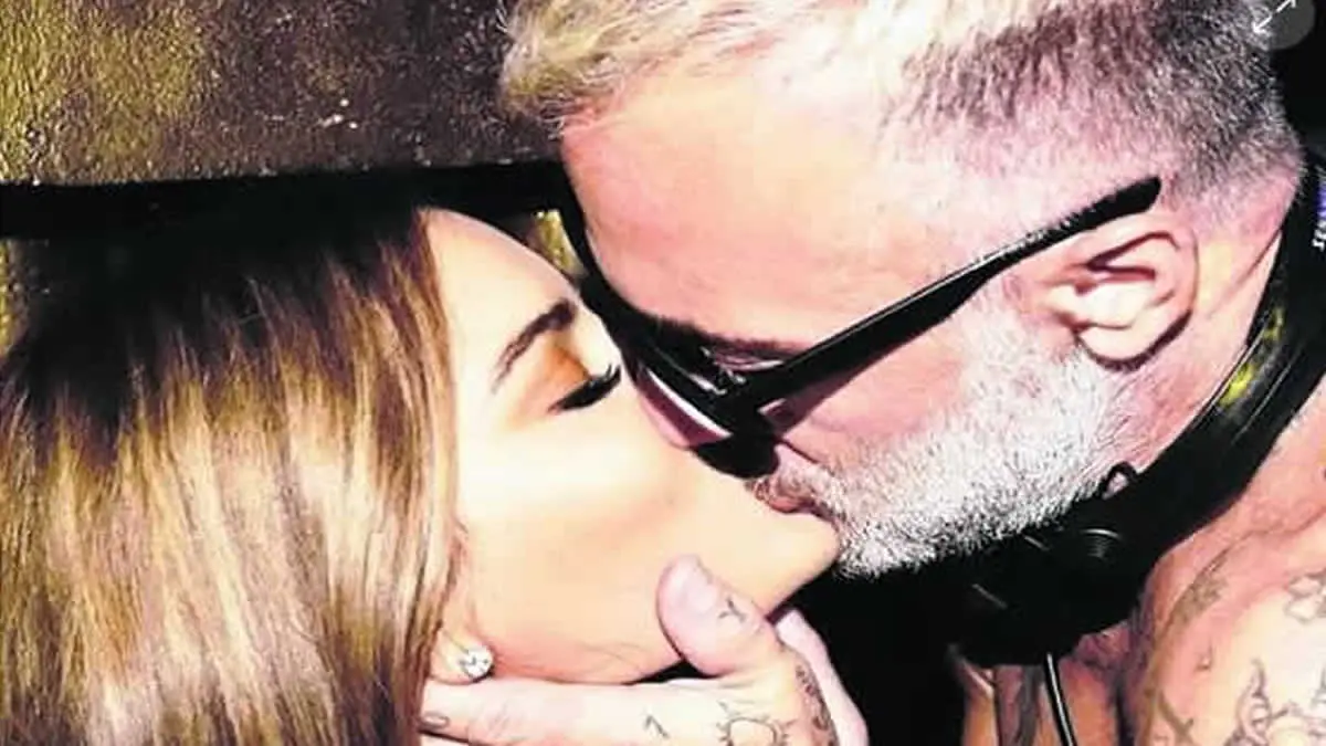 ¿Qué esconden los besos de Ariadna Gutiérrez y Gianluca Vacchi?