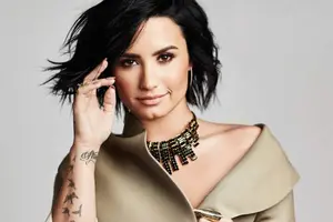 Demi Lovato celebra su cumpleaños junto a Wilmer Valderrama