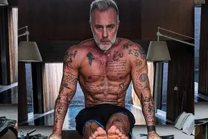 Banco italiano le cobra deuda millonaria a Gianluca Vacchi