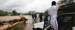 Puerto Rico entra en emergencia por desborde de Represa Guajataca