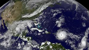 El impactante paso del huracán Irma por el Caribe