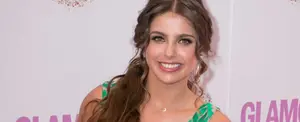 Michelle Renaud encanta a sus fans en Instagram con fotos del bautizo de su bebé