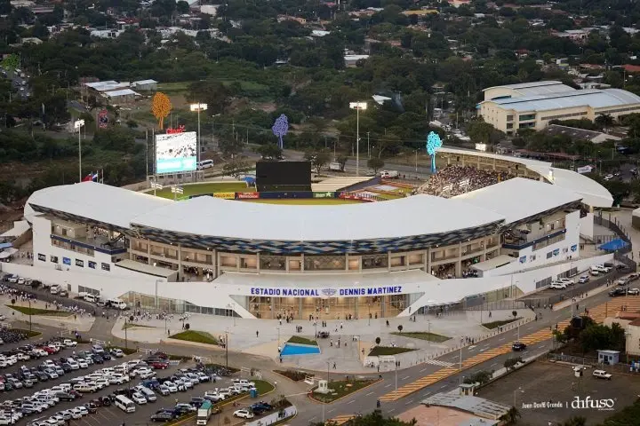 Forbes destaca el Estadio Nacional de Béisbol como una joya centroamericana