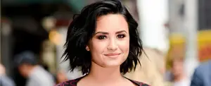 Demi Lovato presume torneadas piernas en Instagram