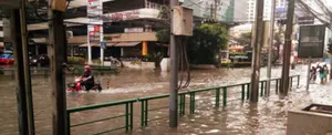 Bangkok inundada por fuertes lluvias