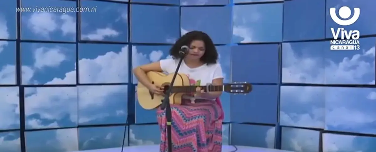 Ceshia Ubau cuenta con una espectacular voz capaz de conmover a los dioses