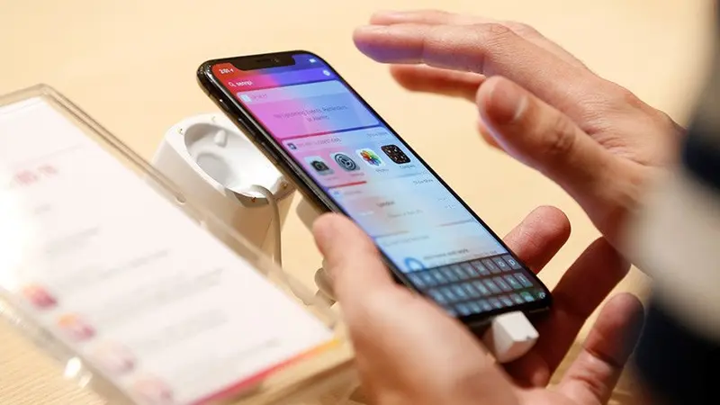 La pantalla del nuevo iPhone X podría sufrir "quemaduras"