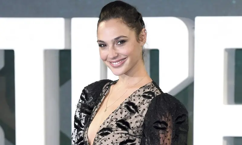 El revelador look de Gal Gadot
