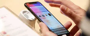 La pantalla del nuevo iPhone X podría sufrir "quemaduras"