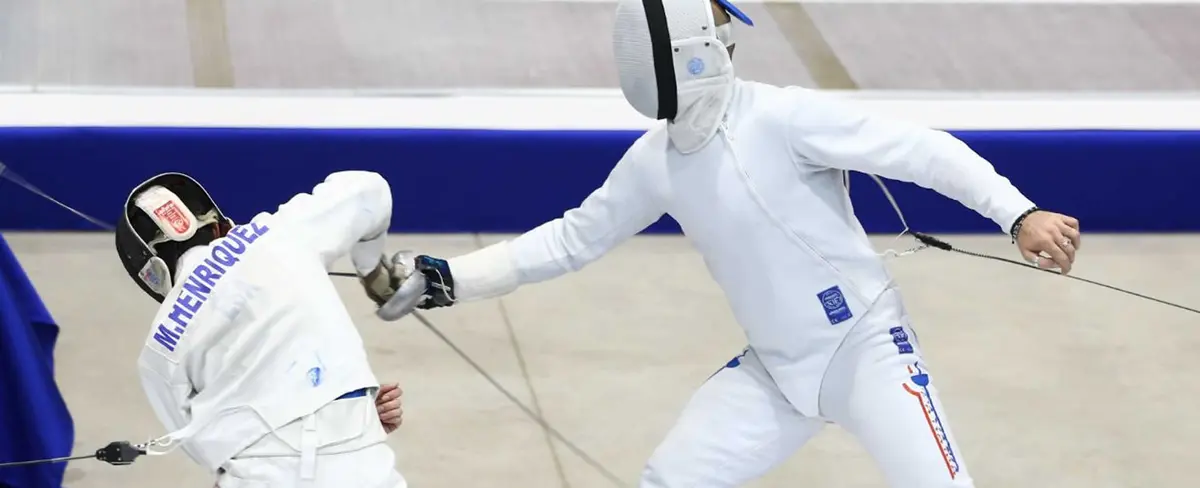 Nicaragua disputa medalla en Esgrima masculino