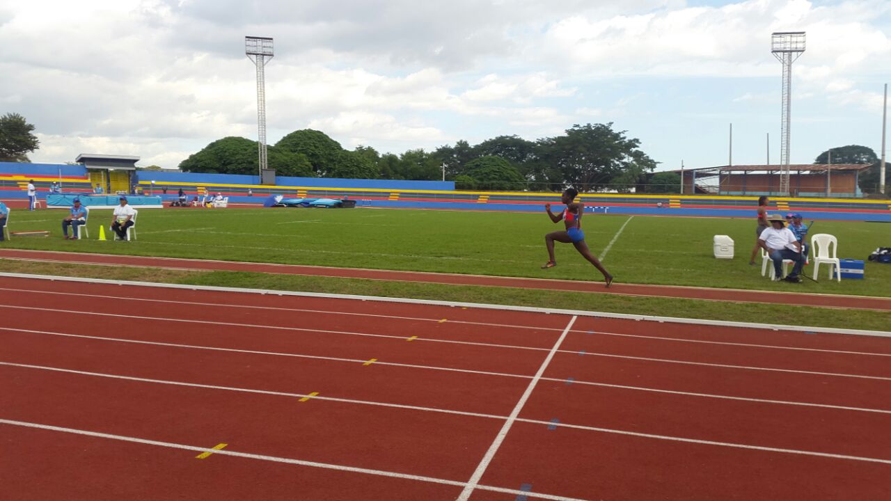 Deportistas inician pruebas de Atletismos en el IND