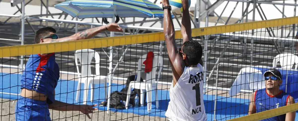 Nicaragua gana ante Belice en la primera jornada de Voleibol Playa Masculino