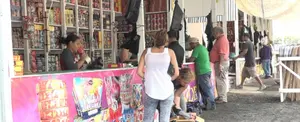 Comerciantes de pólvora esperan aumento de las ventas