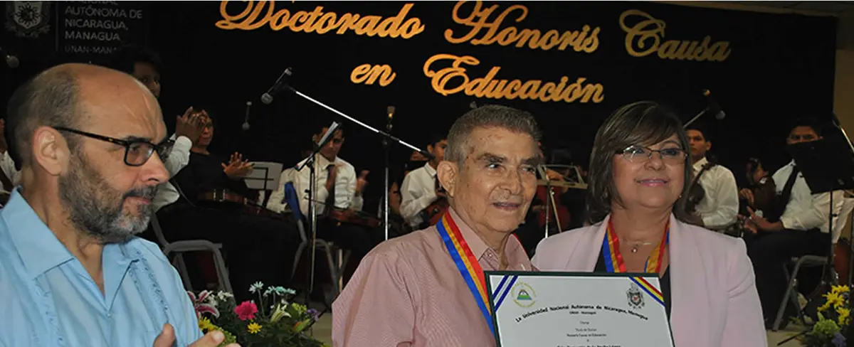 UNAN-Managua otorga título de Honoris Causa en Educación a artistas nacionales