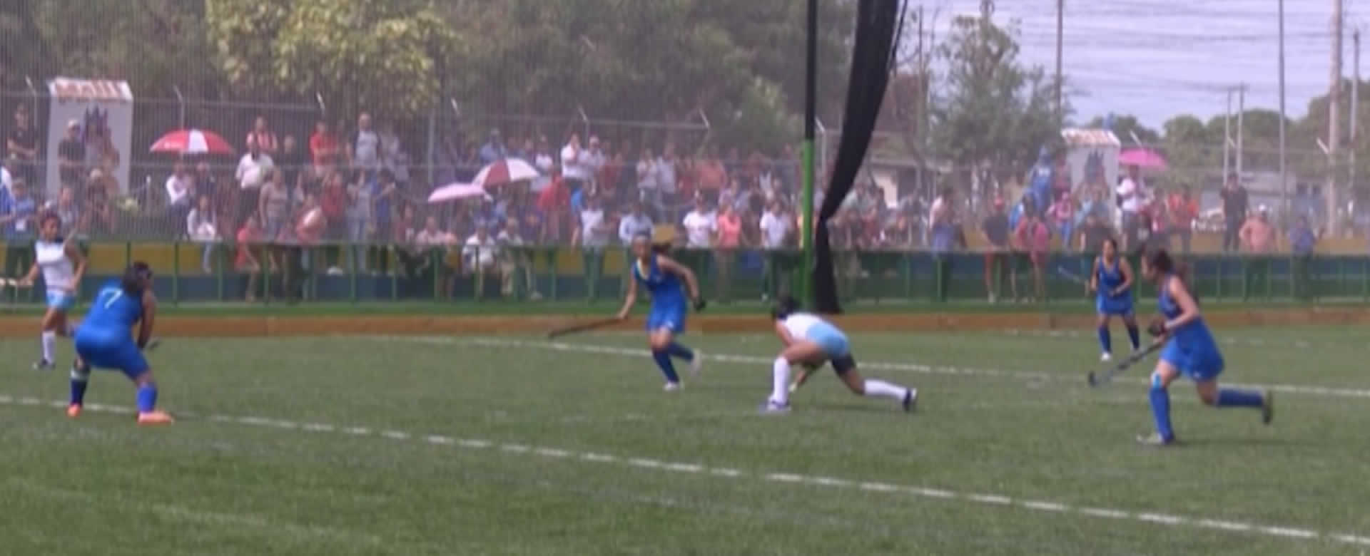 Selección Nacional Femenina de Hockey Sobre Césped obtiene medalla de plata