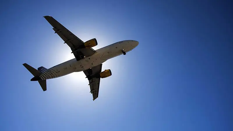 Avión militar ecuatoriano se estrella en Buenos Aires 