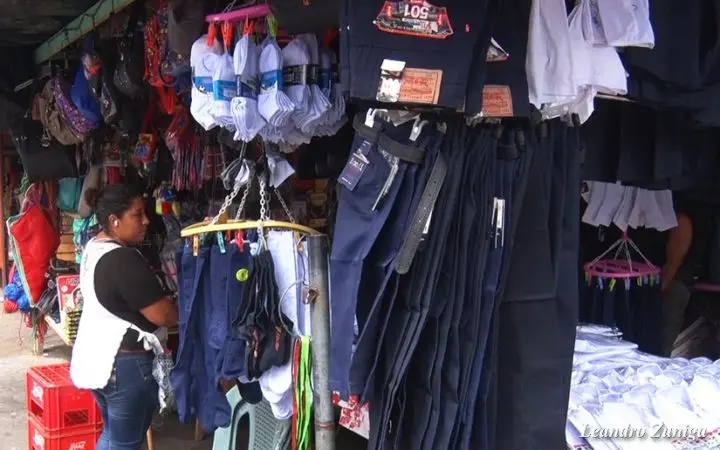 Continúan las ferias de descuentos en conmemoración a las fiestas patrias