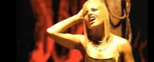 Fallece vocalista de Cranberries, Dolores O'Riordan