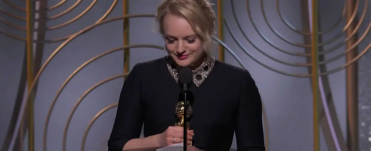 Globo de Oro: Elisabeth Moss con Historia de una criada como "Mejor Actriz Protagonista en Serie de Drama"